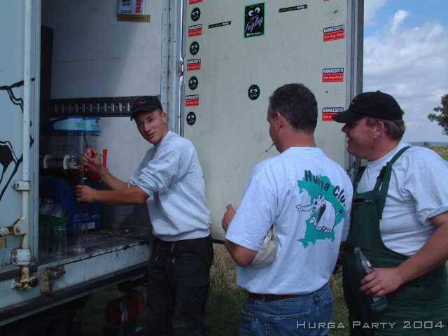 Party 2004 577 